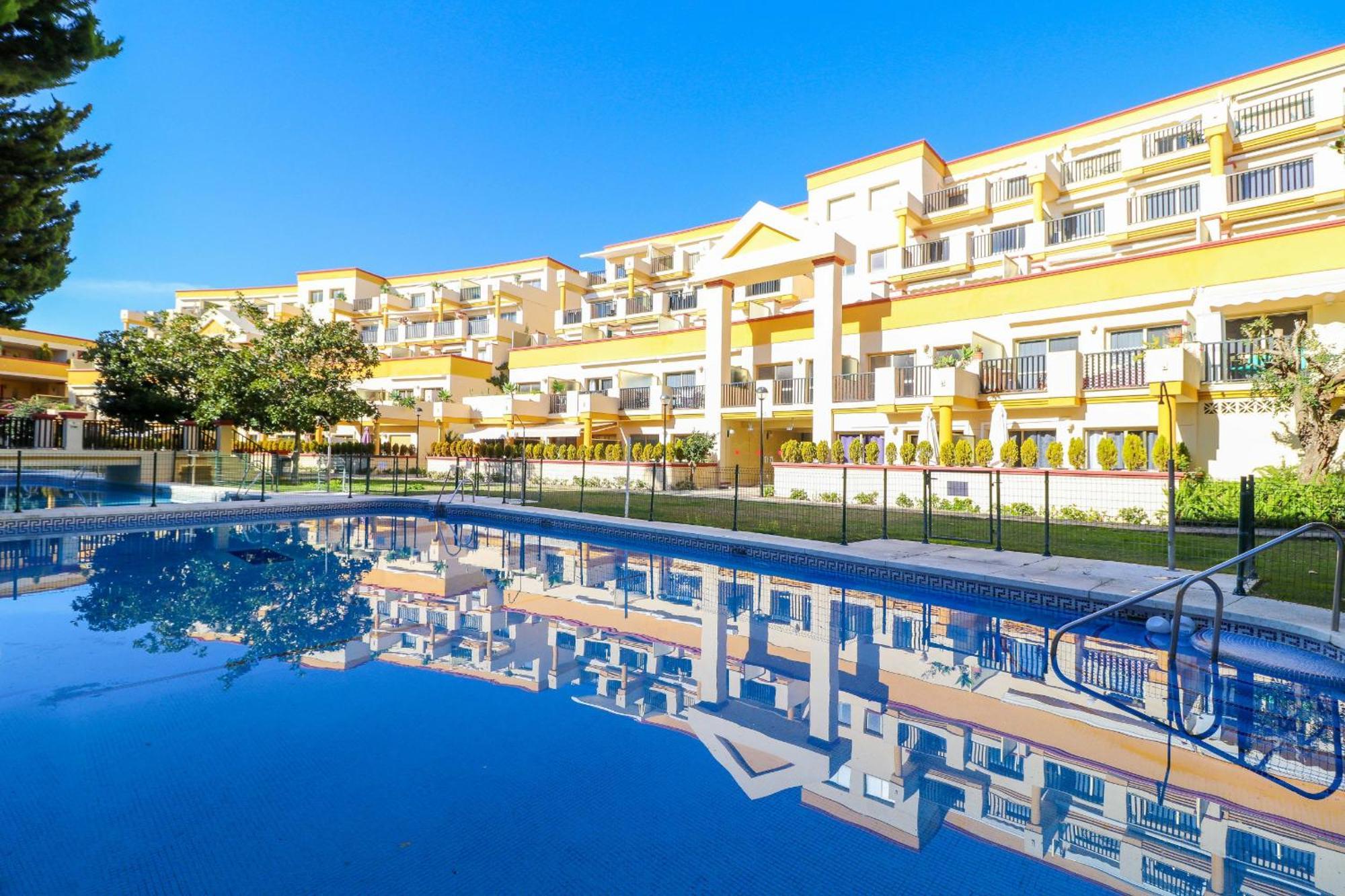 Romana Playa Apartment By The Beach Marbella Exterior foto